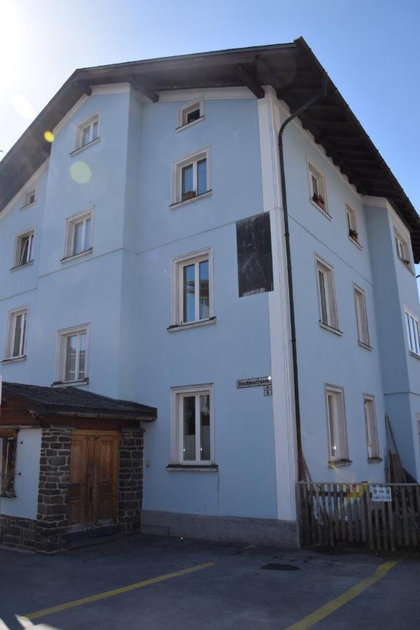 Fewo'S Und Apartment'S Blaues Haus Davos Exterior photo